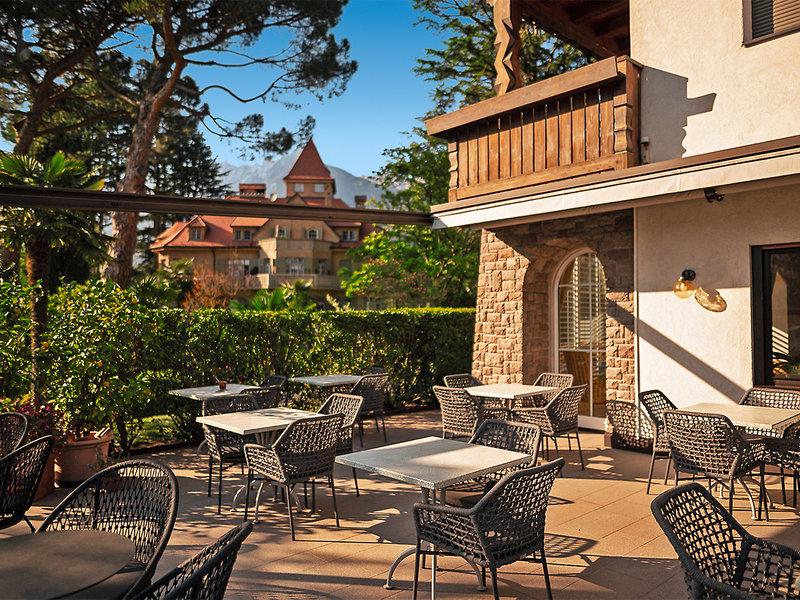 21435DC5EC6F23A10A6F1304F3D35542