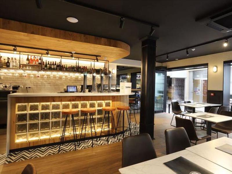 17A56BF5B3D911B2DF3847C76CC356C2