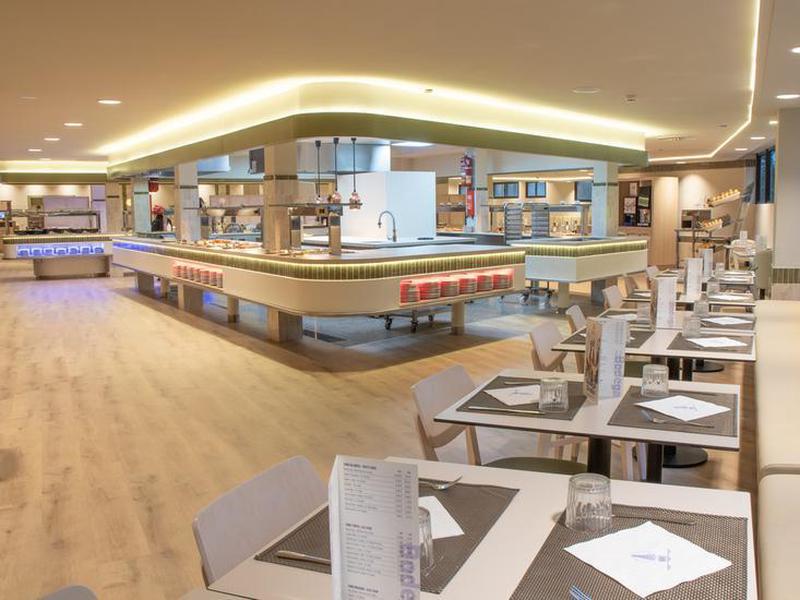 0A06E10888DDD847057457C1BFC230E5