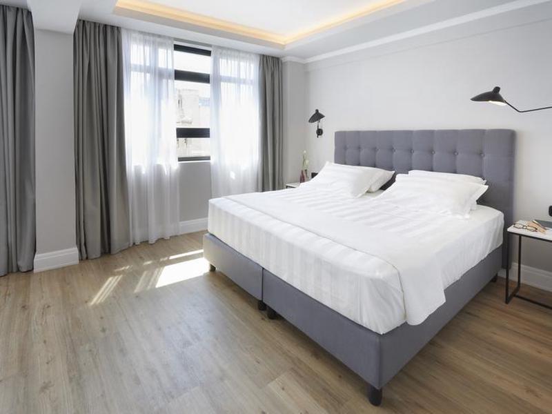 1B2AEE31B94729CD0758B4E22C081F7D