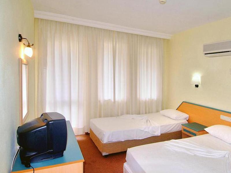 Selcukhan Hotel