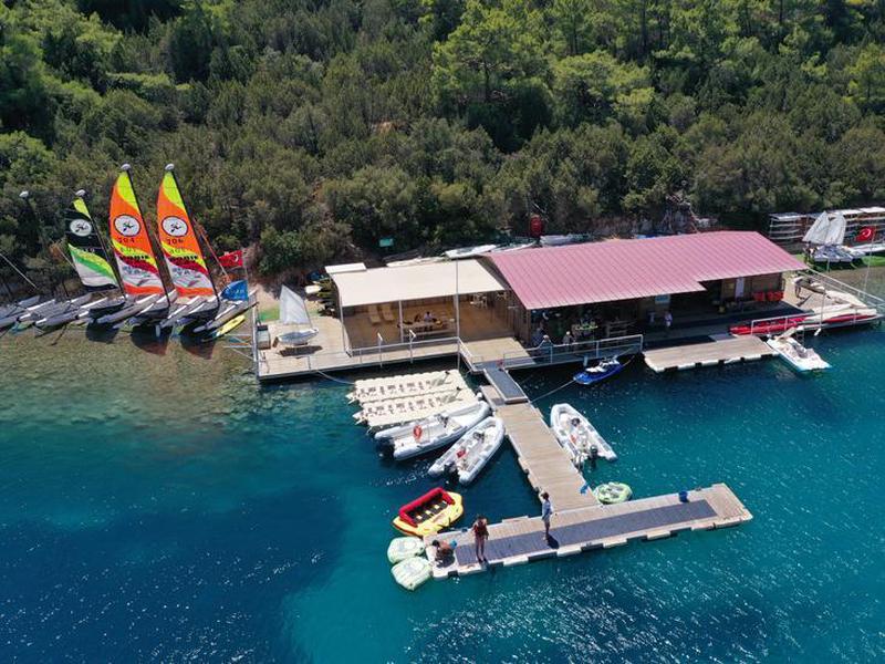 B152A0730A76EF25361A650AFEBDD9E3