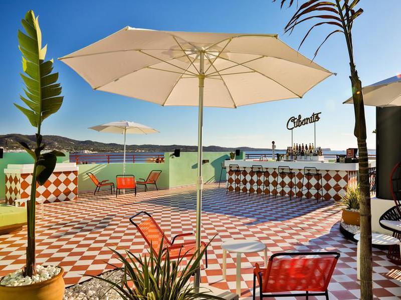 E1B8D6A3408BA846062E77D4712046B4