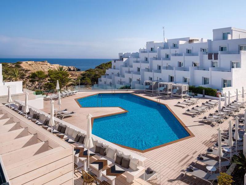 4FE770B5F83A26F6F3D5D7C8A12F4D5F