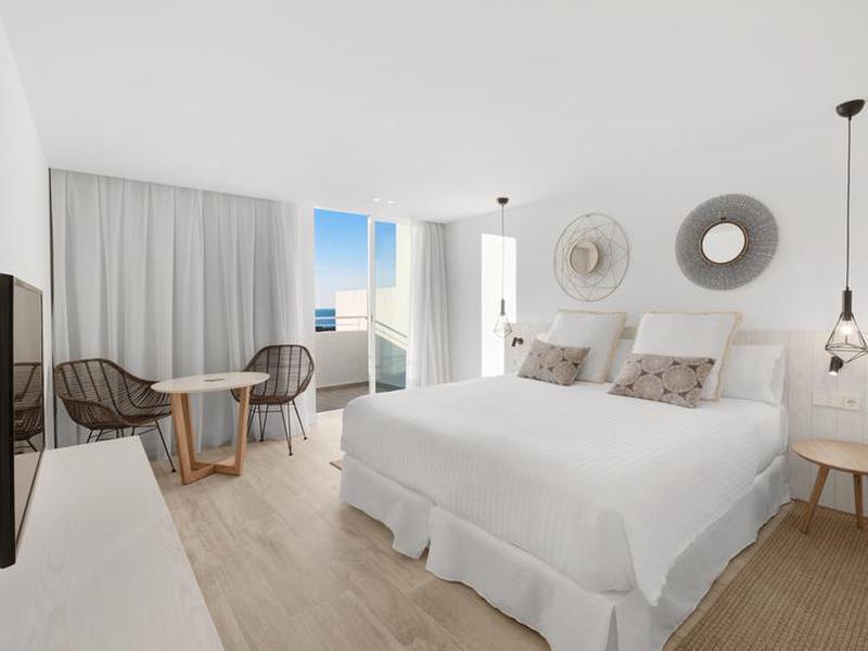 4BF973906CBB51FC1291A90E3EBCB1C6