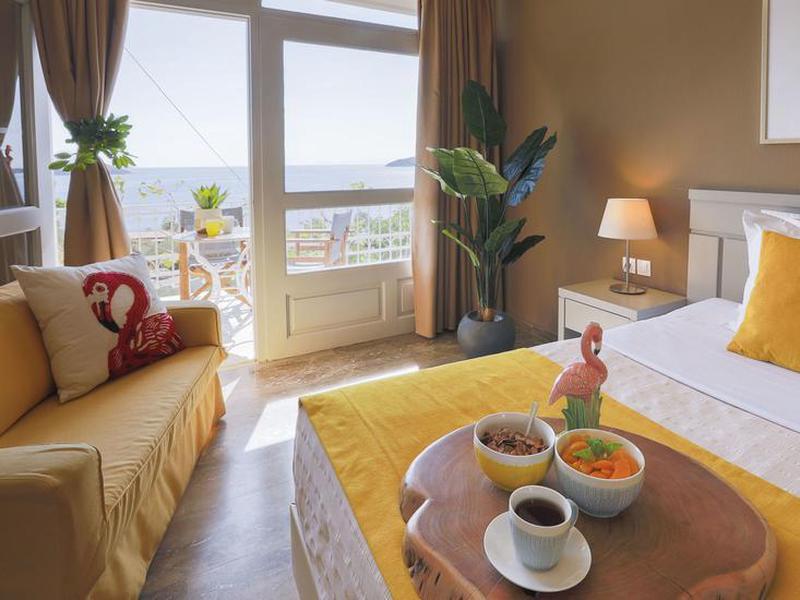 CA5FE25DE9089CE110F2AEC3675605F0