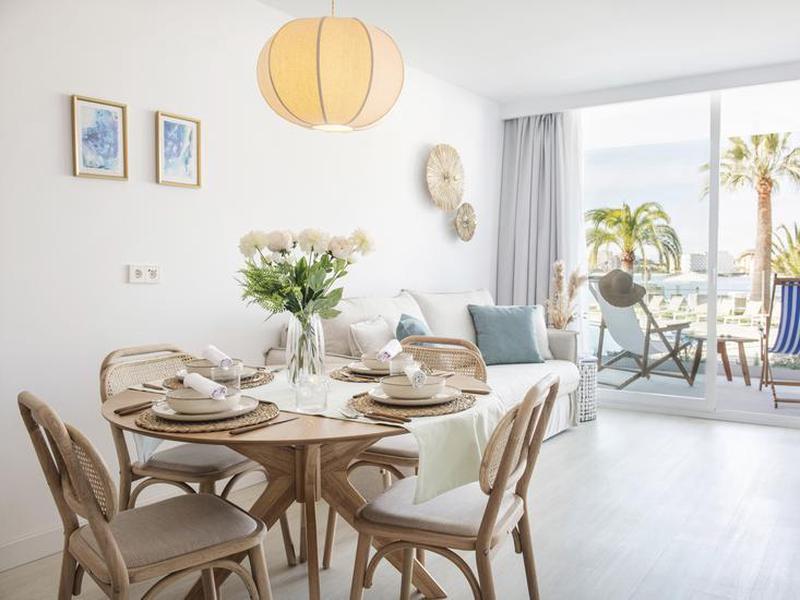 121F3D28F071403C87473A9B3708335F