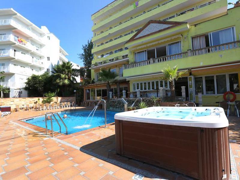 37F7FD89FFF6F43FB5BE1C8F30EE94B1