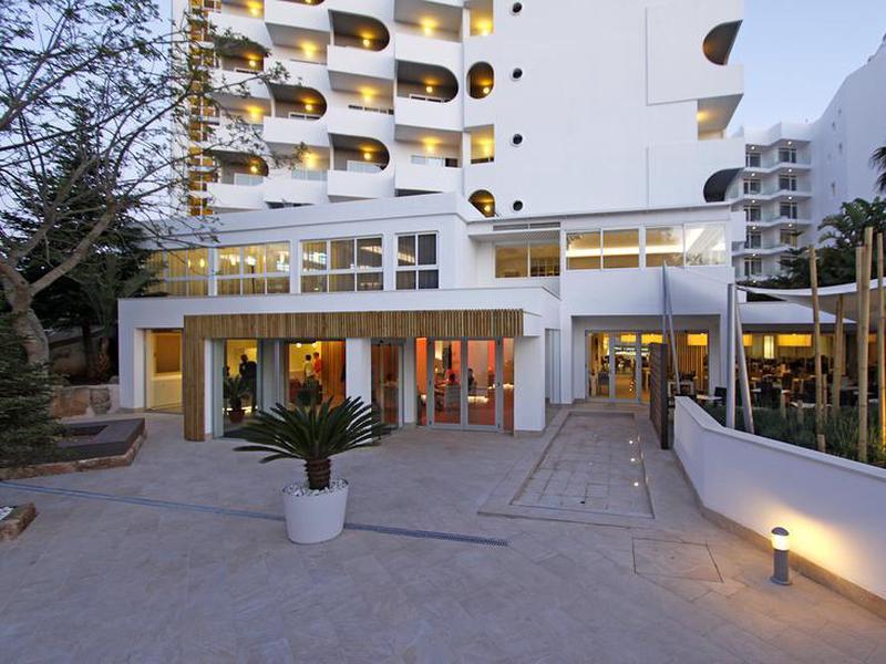 AE90792530F1DEC6CF10FF9B3F11AEA4