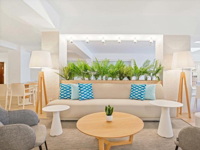 BDC05FF9001B0735B6FA3E15FC8977D1