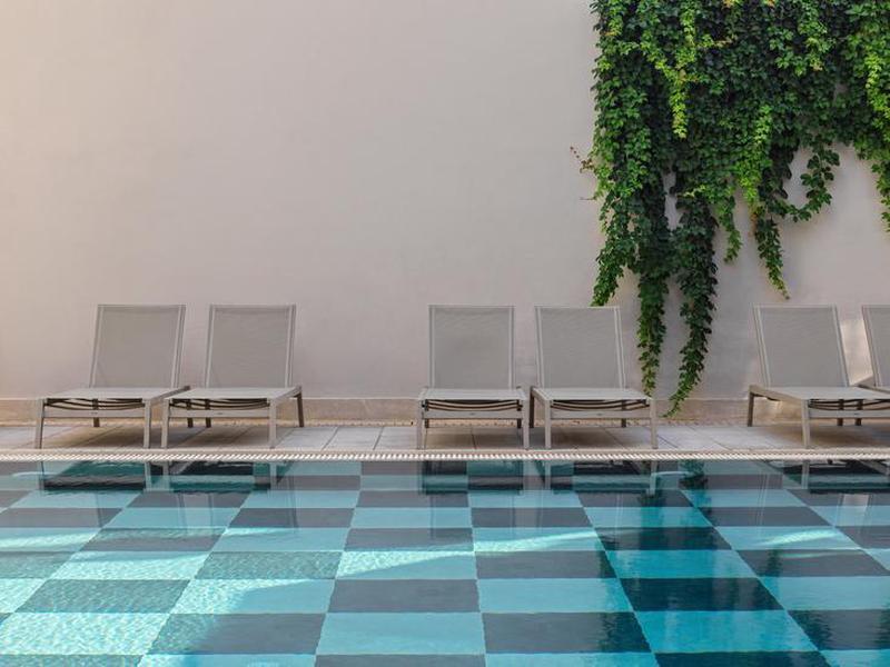 7A9BBB2CA473016A66B6B44304E30F95