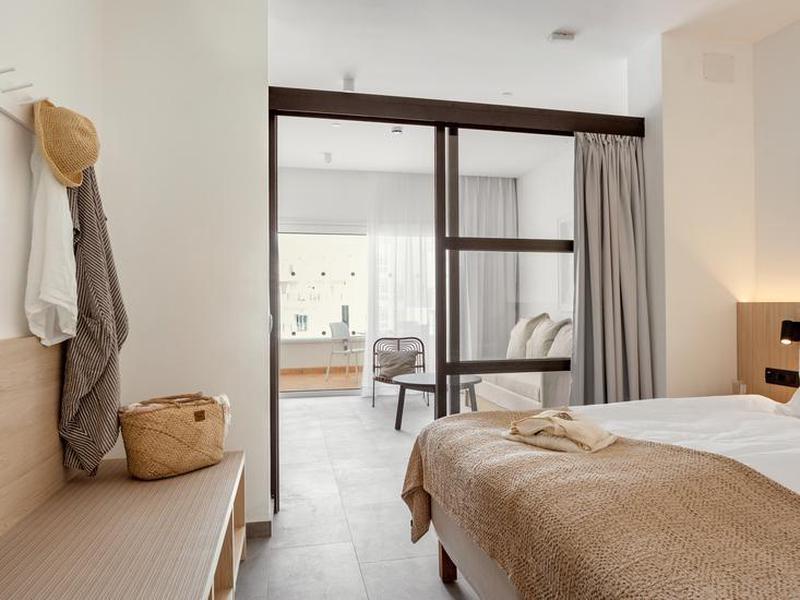 9731D99A97ED40BEC36ABC7C7D97F858