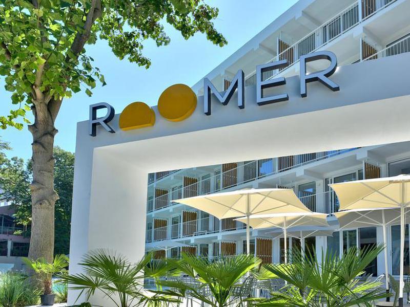 8CCD038E6E8AC0A354861576FC95518D