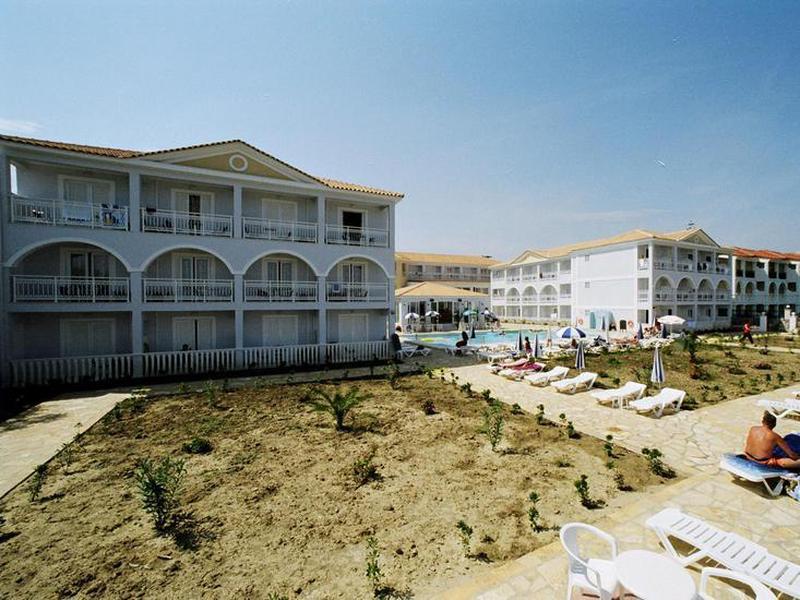 49E329E496C3F6C687B39337DF916003