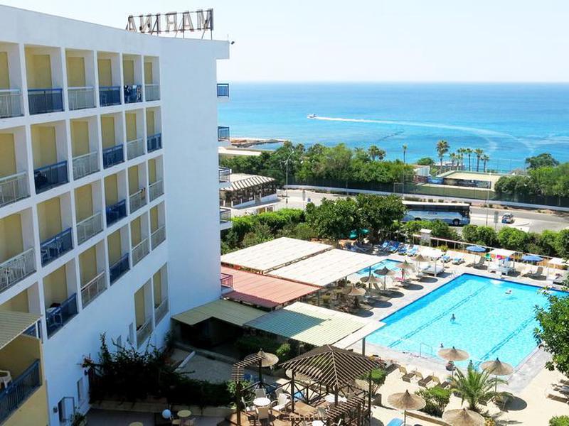 Marina Hotel