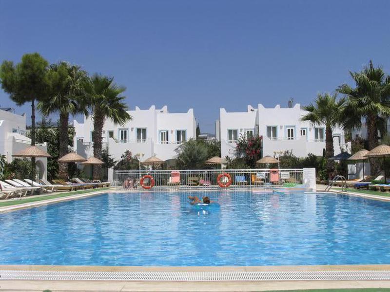 Nagi Beach Hotel