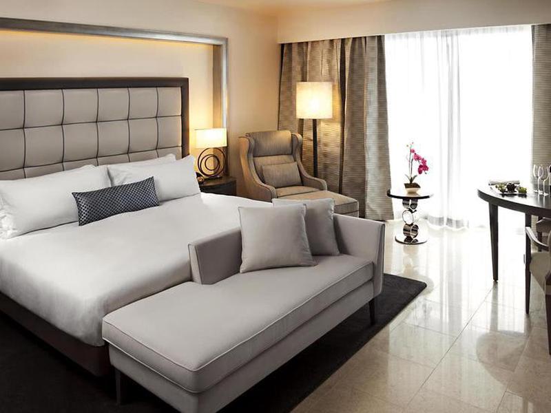 D8B684C99DE4D917905489A18CAEF34D