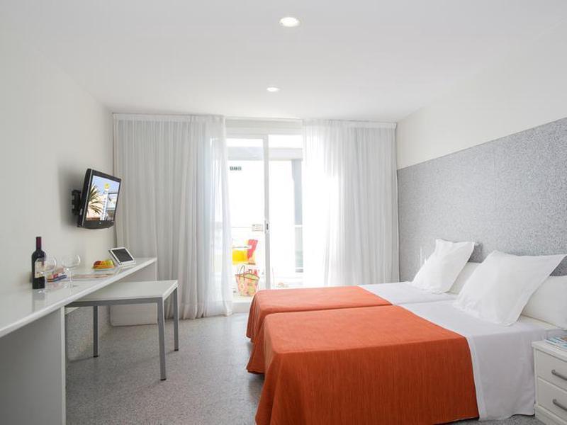 0B2553779F635F396D3158EE706C822A