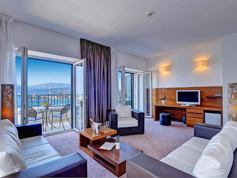 71B332E2E5B04AE1FB45B8FBC624224F