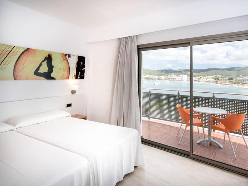 EA7EA2AFD2CFD02183CAE96424DF144F