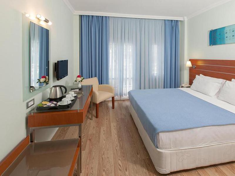 ED9C82B224165B2DBB07345764593D63