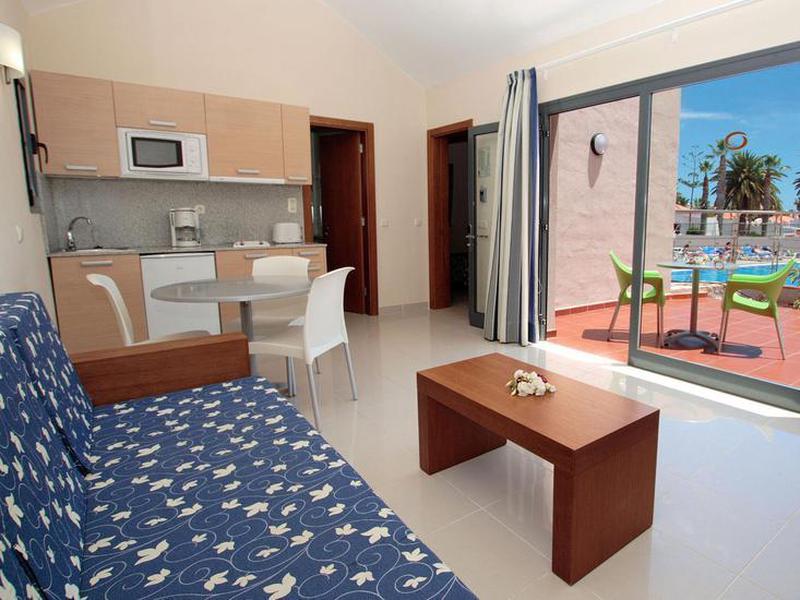 BC7E8D7B8F2C5BBEBAD8492626C4108A