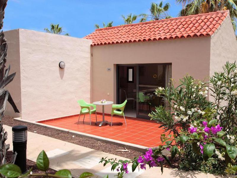 880718BA29830A8A595F4282F713A0AD