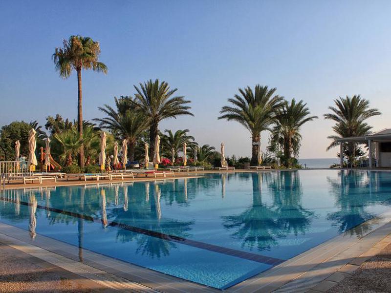 2114EFA15945B3FFB099E14B3C1085A9