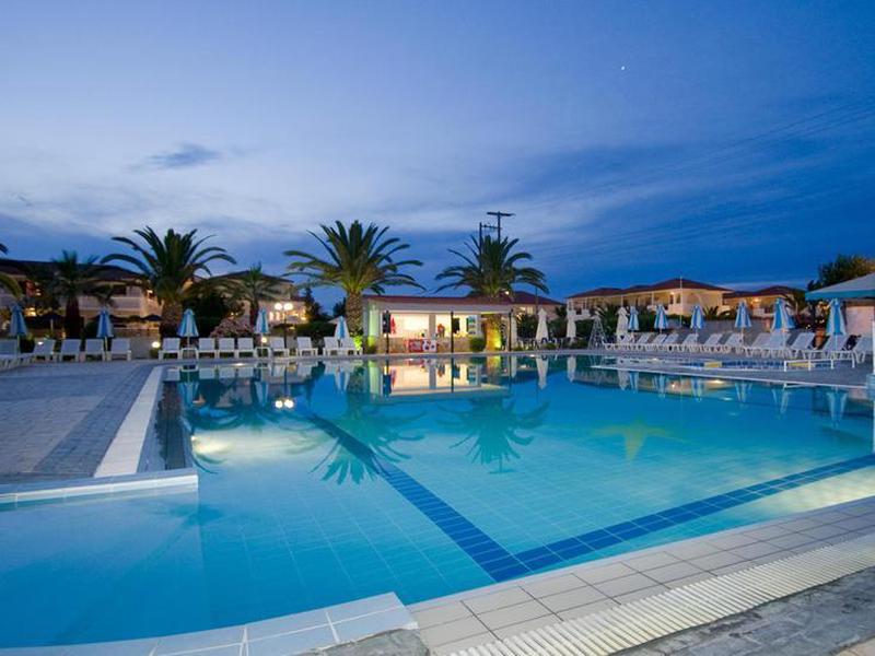 8AE05828F719B0C1251F15CCAC45A63F