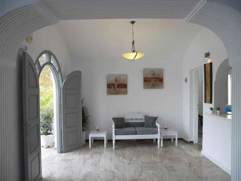 817CE009D15A3CDDD125D3F2204A4EF3