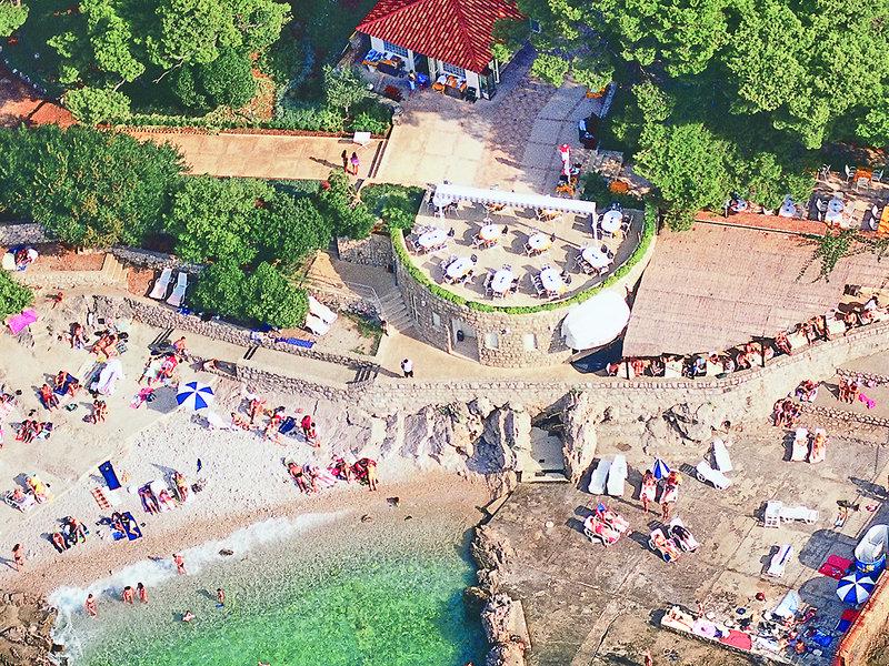 BEC65BD39C90616F68EC9AE35B993E90