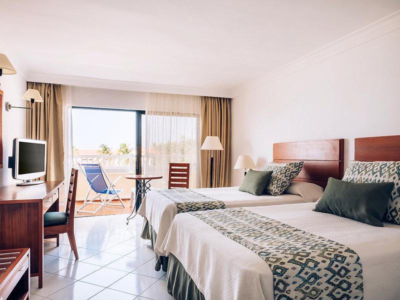 43759119DB498427306D807444E1E7EE