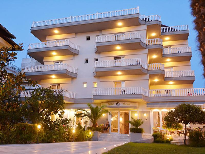 Ioni Hotel