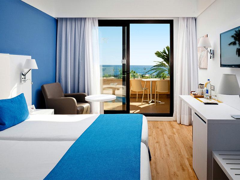 CBFDBF6F819190FB0F3A090659788DB8