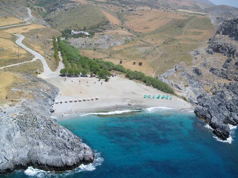 Ammoudi Hotel