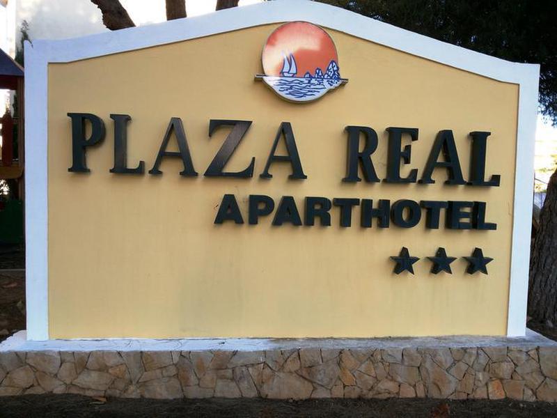 Plaza Real Aparthotel