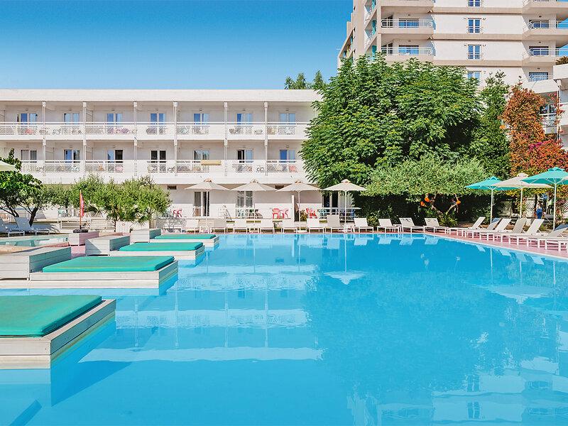 Marathon Beach Resort