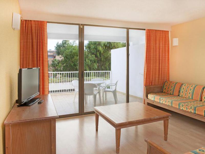 Sant Jordi Hotel