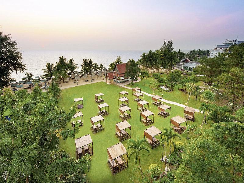 Pinnacle Grand Jomtien Resort and Beach Club