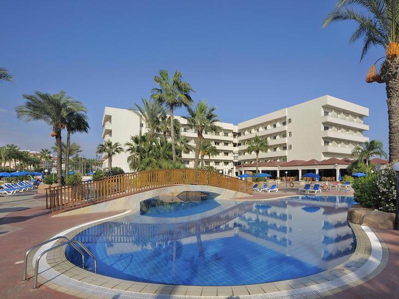 Nissiana Hotel