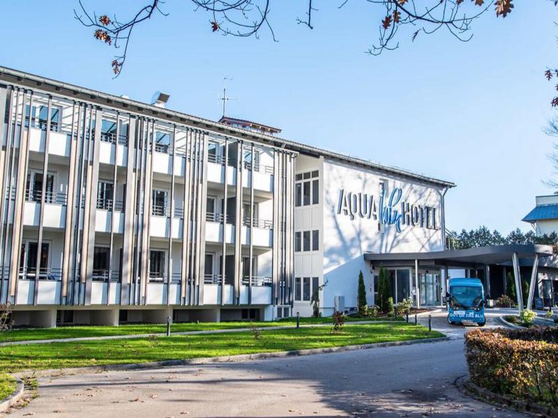 3CAF3CEE3671F43F5D85D1EFFFAF4762