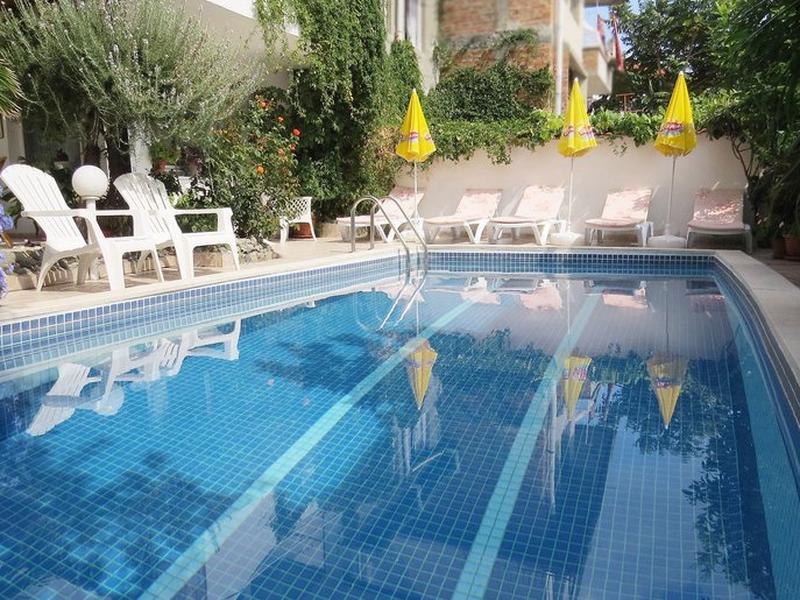 70D2AD7EBB5A466056161C567E8A9F4F