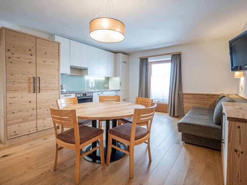 85E1B5CECFA30005CA3AB31E6136E036