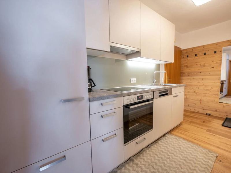 B51DB530D4B5B9A749EE4839B735972B