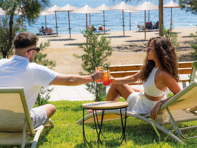 957262091CE041F4AB65EA4DEFBBD65C