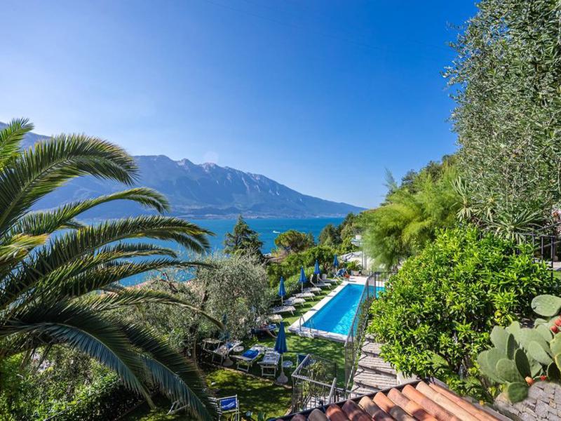 E8777390C98009D4F83F9CA09A7BCD39