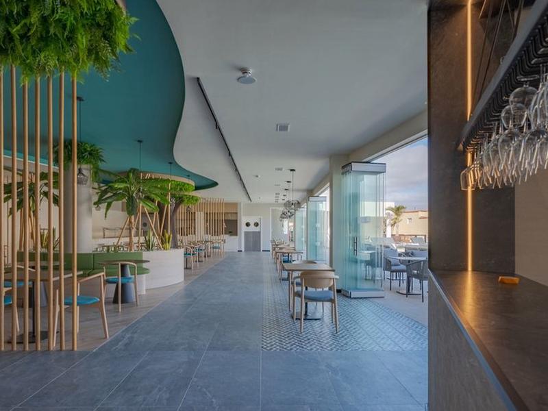 86876DFD7799762823DAEBAD1D6C60E1