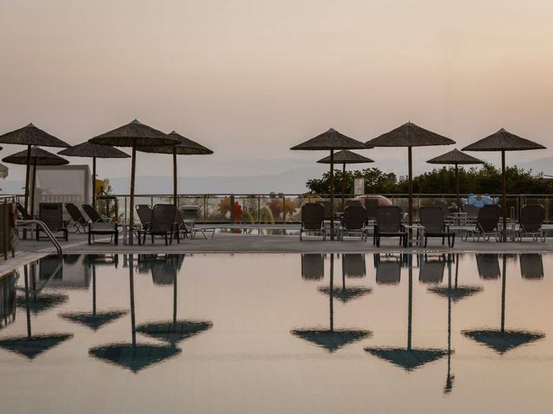 D5C3809716CF819E400B5253E8989784