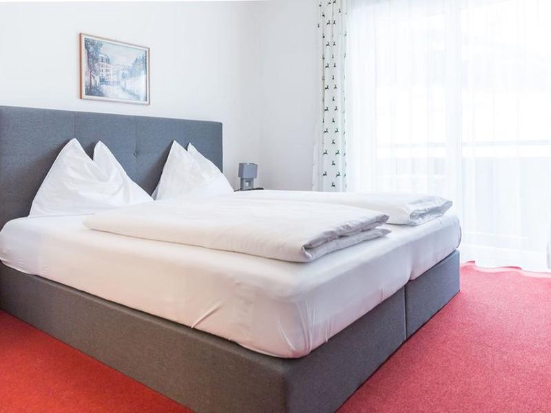 DDBE99481A5B4AEE8E67D2106128FAE1