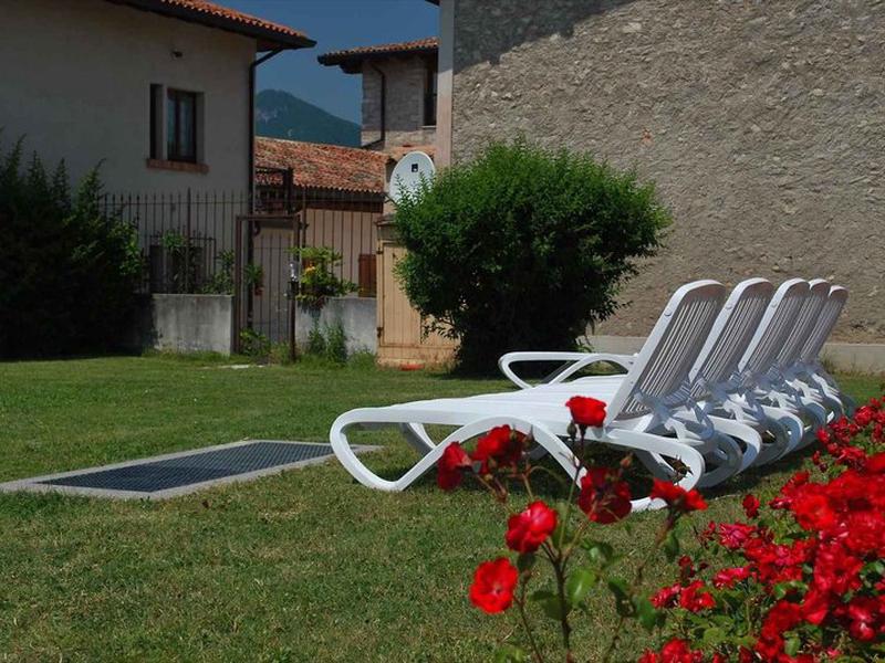 21A6D43D53A2DCA50223C678D989067F